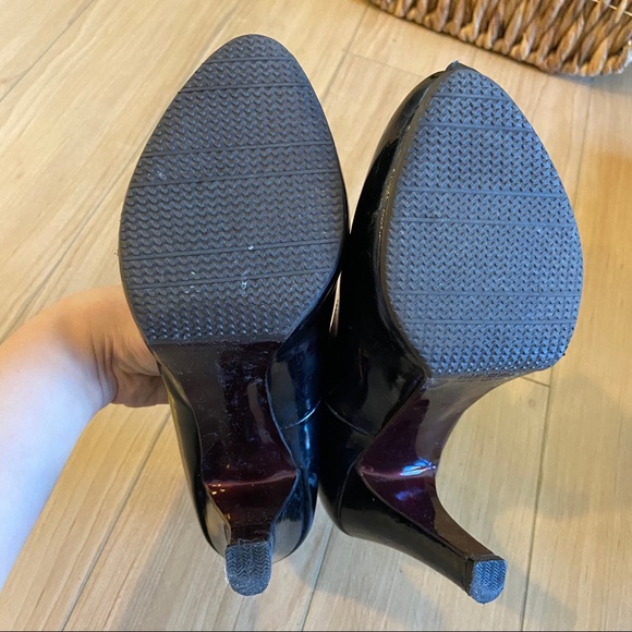 Women’s Black Platforms / Heels - Size 7 - Picture 4 of 5